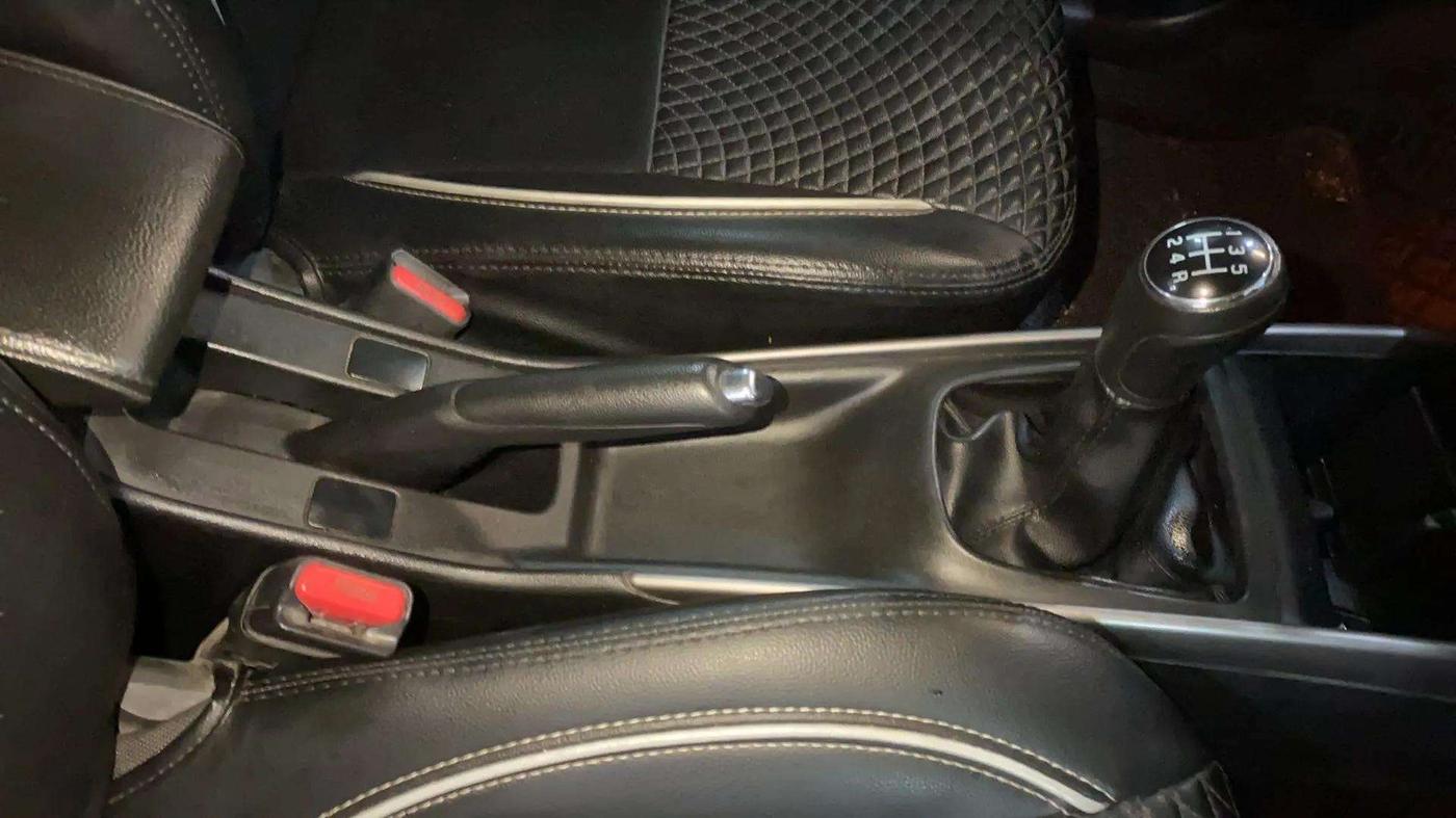 2019 Maruti Baleno ALPHA PETROL 1.2, Petrol, Manual, 69,583 km, Gear Lever