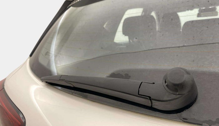 2022 MG ASTOR SHARP 1.5 MT, Petrol, Manual, 33,371 km, Rear Wiper