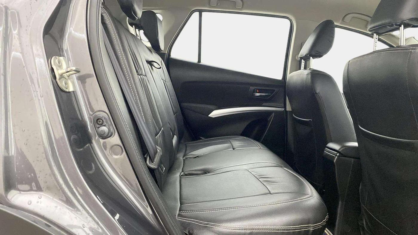 2020 Maruti S Cross ZETA 1.5, Petrol, Manual, 30,471 km, Right Side Rear Door Cabin
