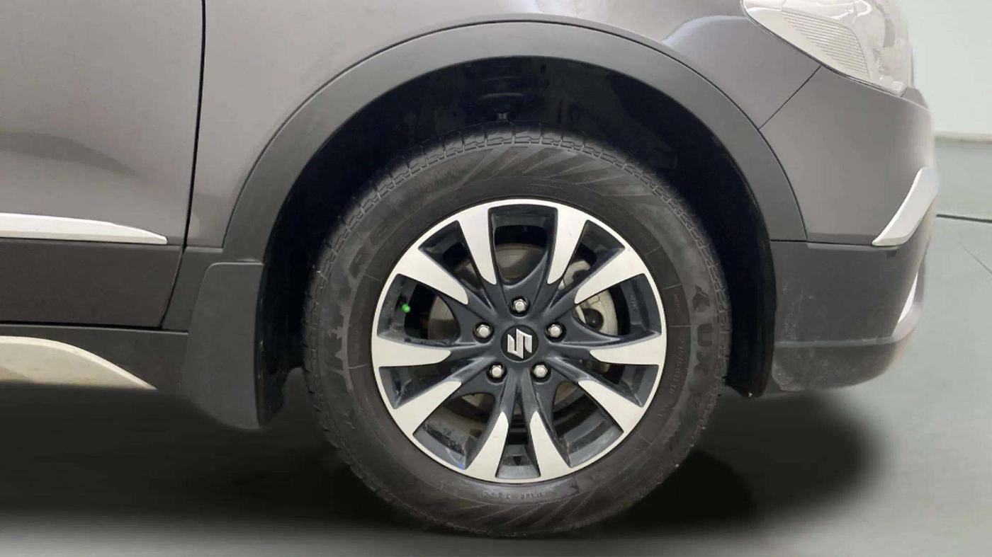 2020 Maruti S Cross ZETA 1.5, Petrol, Manual, 30,471 km, Right Front Wheel