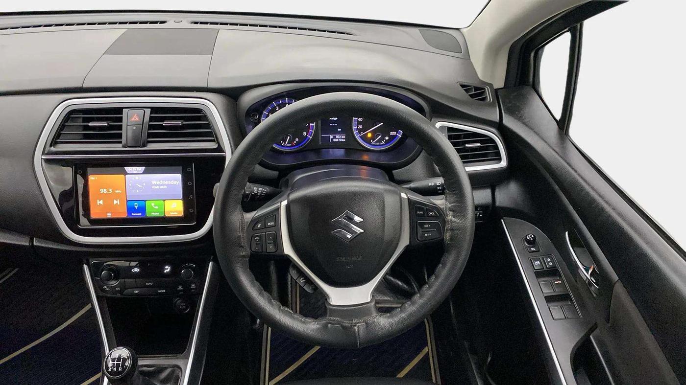 2020 Maruti S Cross ZETA 1.5, Petrol, Manual, 30,471 km, Steering Wheel Close Up