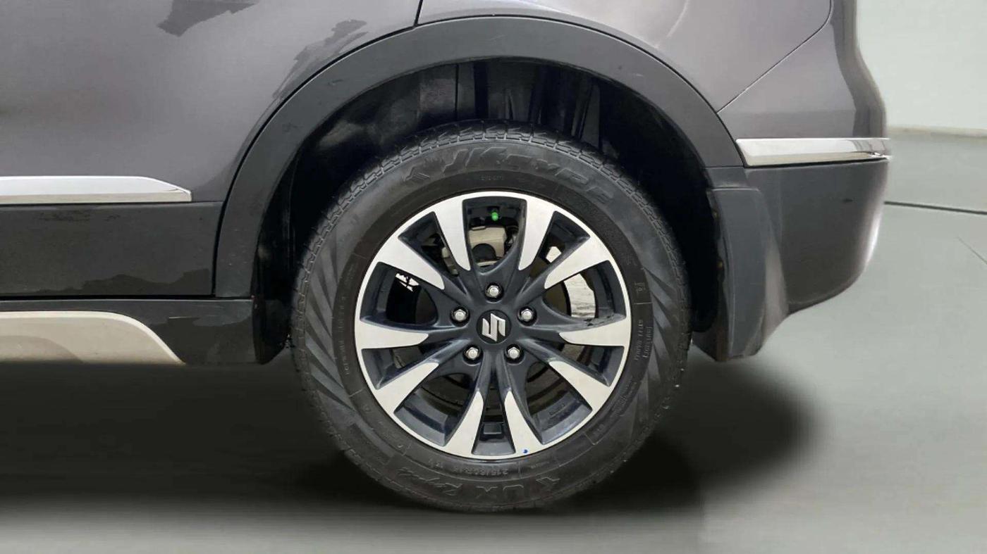2020 Maruti S Cross ZETA 1.5, Petrol, Manual, 30,471 km, Left Rear Wheel