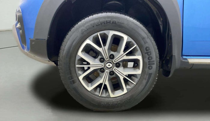 2021 Renault Duster RXZ 1.5 PETROL MT, Petrol, Manual, 20,572 km, Left Front Wheel