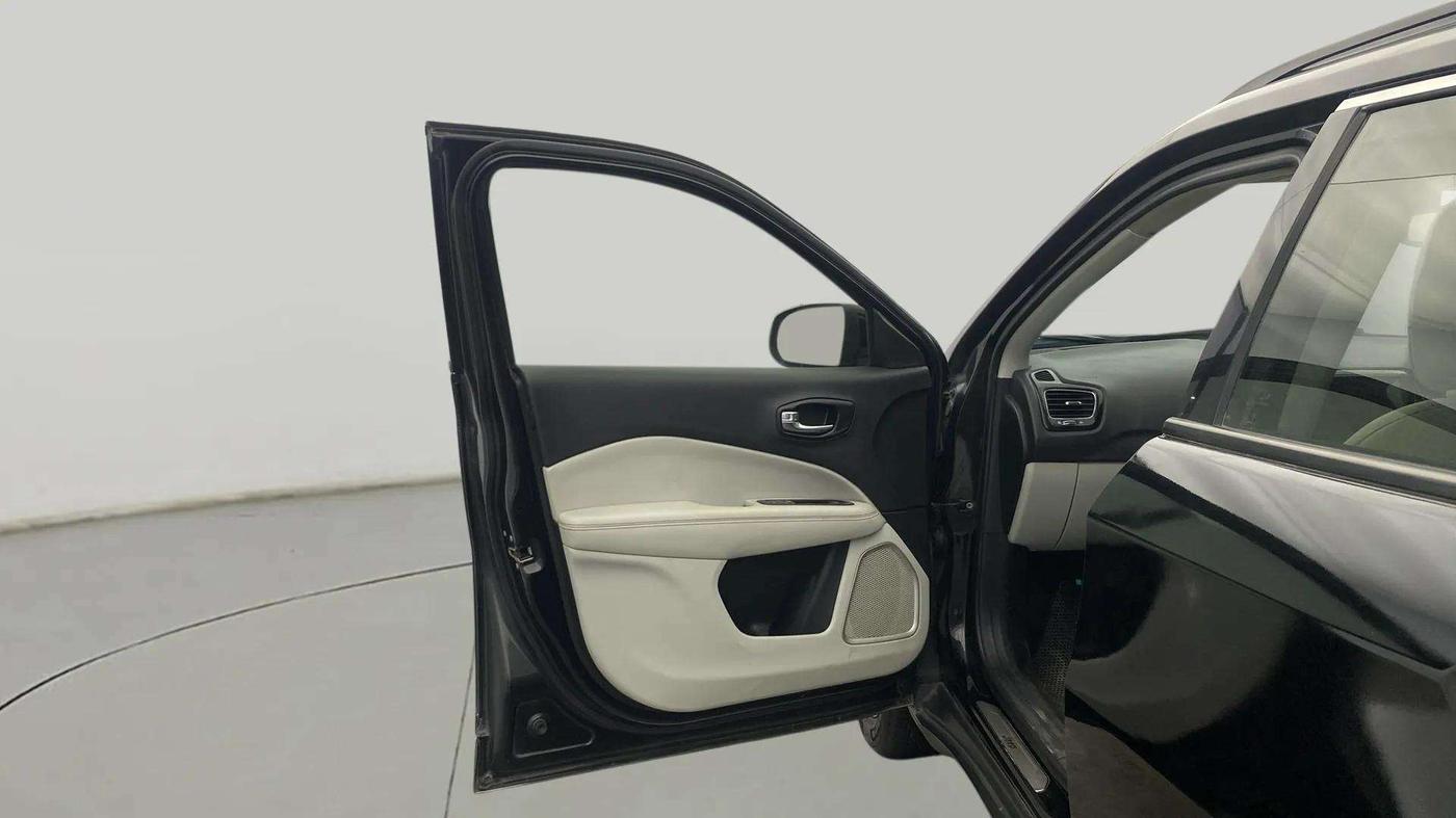 2018 Jeep Compass LIMITED 1.4 PETROL AT, Petrol, Automatic, 90,042 km, LHS Front Door