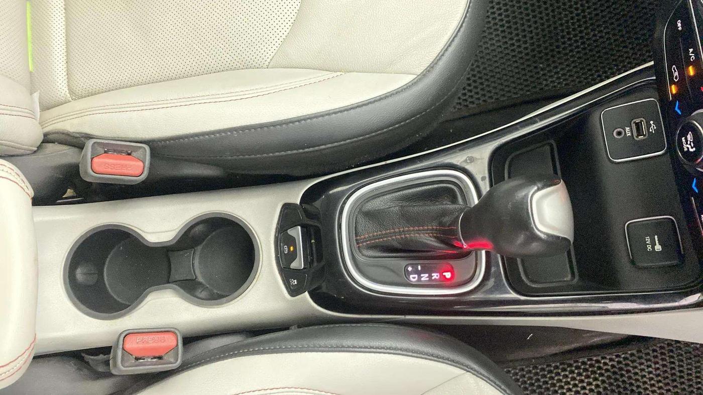 2018 Jeep Compass LIMITED 1.4 PETROL AT, Petrol, Automatic, 90,042 km, Gear Lever