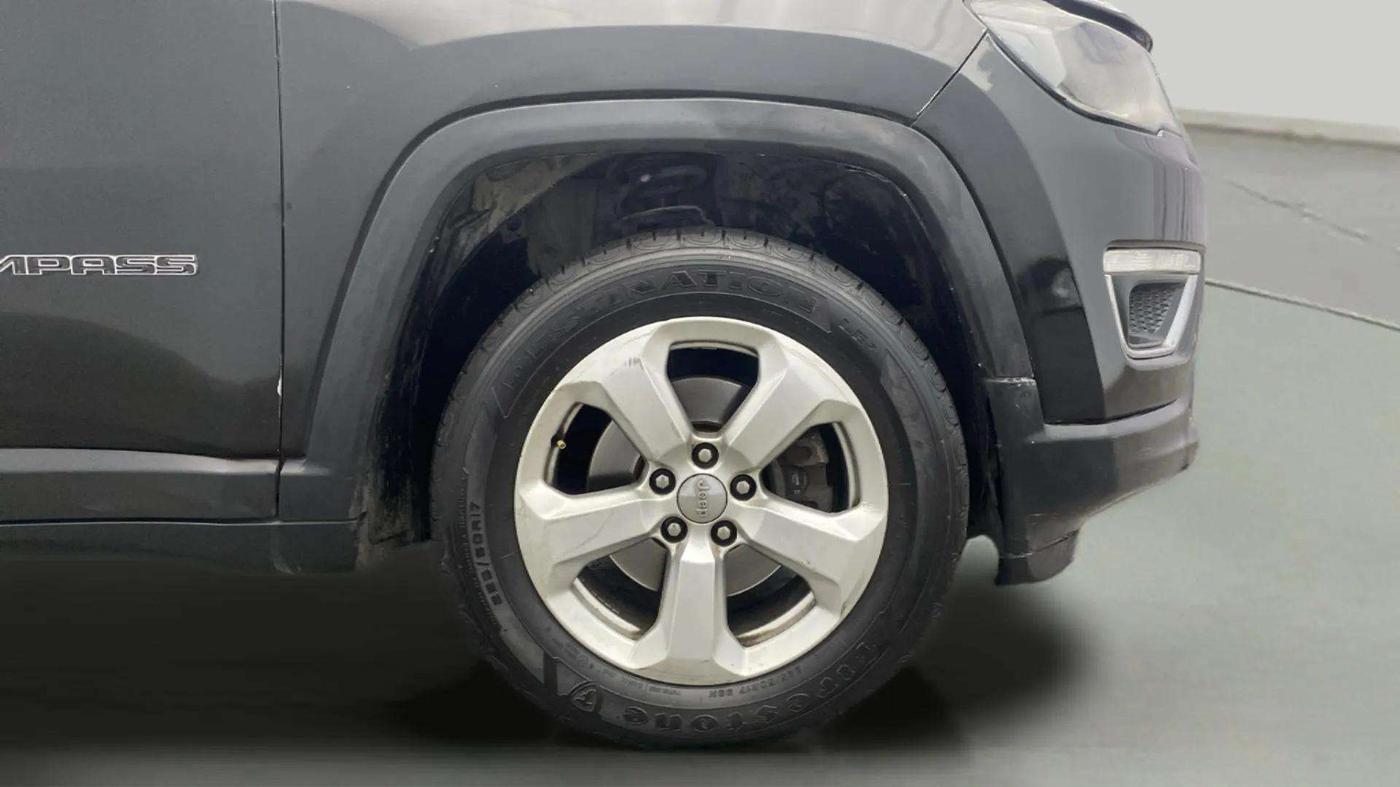 2018 Jeep Compass LIMITED 1.4 PETROL AT, Petrol, Automatic, 90,042 km, Right Front Wheel