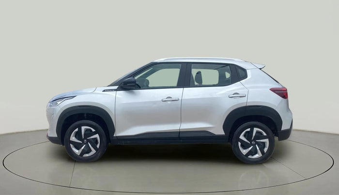 2024 Nissan MAGNITE XL, Petrol, Manual, 4,841 km, Left Side