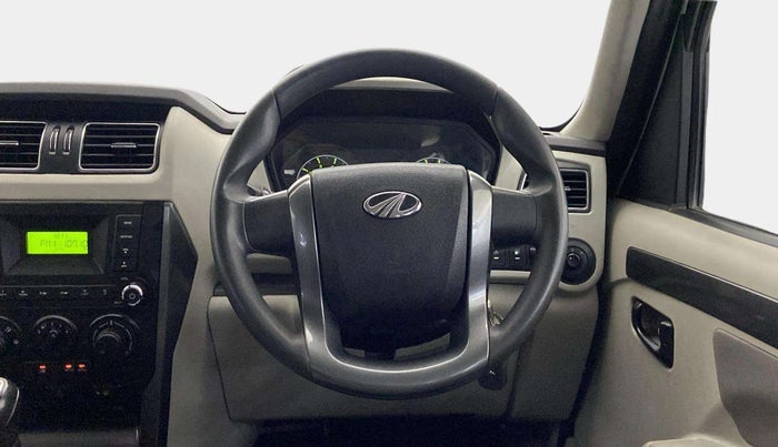 2019 Mahindra Scorpio S7, Diesel, Manual, 35,019 km, Steering Wheel Close Up
