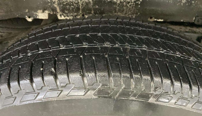 2019 Mahindra Scorpio S7, Diesel, Manual, 35,019 km, Right Rear Tyre Tread