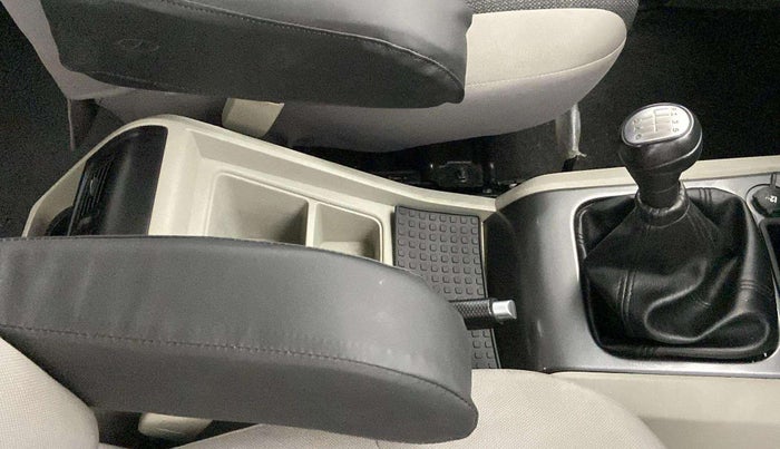 2019 Mahindra Scorpio S7, Diesel, Manual, 35,019 km, Gear Lever