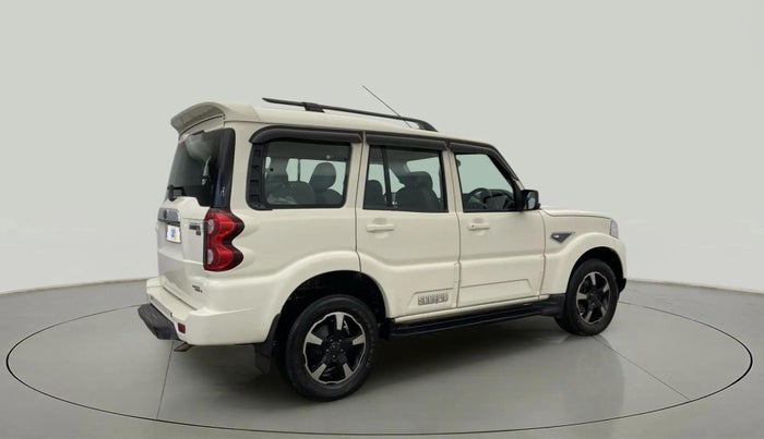 2019 Mahindra Scorpio S7, Diesel, Manual, 35,019 km, Right Back Diagonal