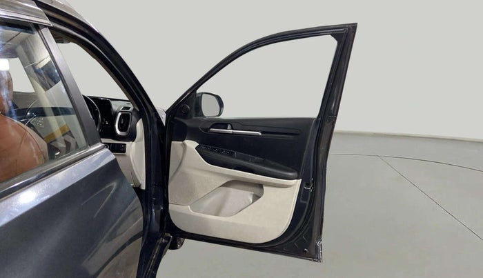 2021 KIA SONET HTX 1.0 IMT, Petrol, Manual, 65,186 km, RHS Front Door
