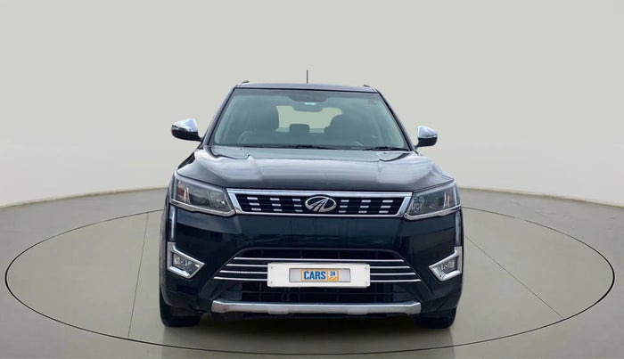 2021 Mahindra XUV300 W8 1.2 PETROL, Petrol, Manual, 64,418 km, Front