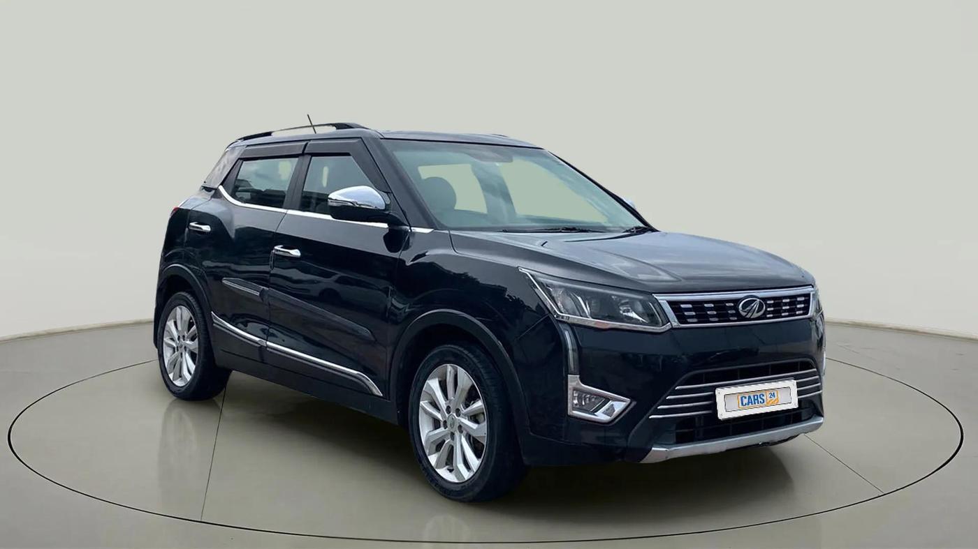 2021 Mahindra XUV300 W8 1.2 PETROL, Petrol, Manual, 64,418 km, SRP