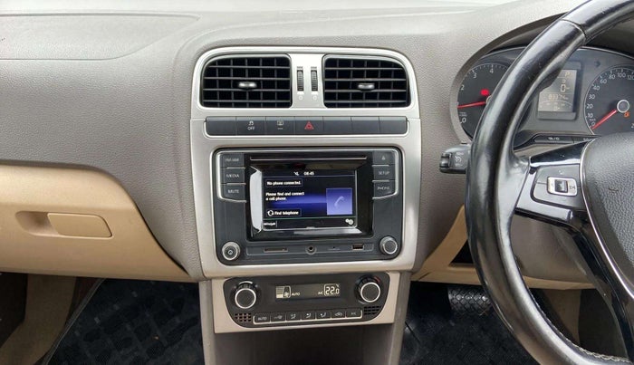 2016 Volkswagen Vento HIGHLINE PETROL AT, Petrol, Automatic, 83,355 km, Air Conditioner