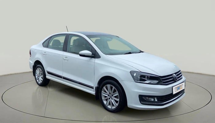 2016 Volkswagen Vento HIGHLINE PETROL AT, Petrol, Automatic, 83,355 km, Right Front Diagonal