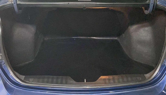 2019 Maruti Ciaz ALPHA 1.5 SHVS PETROL, Petrol, Manual, 39,684 km, Boot Inside