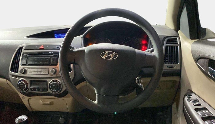 2013 Hyundai i20 MAGNA 1.2, Petrol, Manual, 41,743 km, Steering Wheel Close Up
