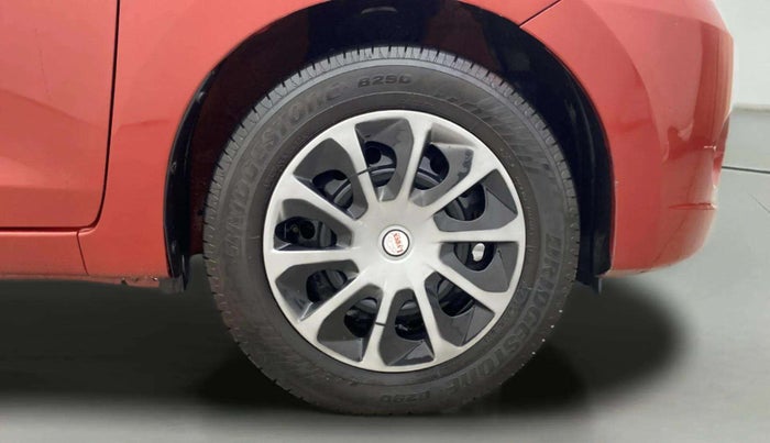 2014 Maruti Celerio VXI AMT, Petrol, Automatic, 65,080 km, Right Front Wheel