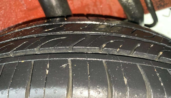 2014 Maruti Celerio VXI AMT, Petrol, Automatic, 65,080 km, Left Rear Tyre Tread