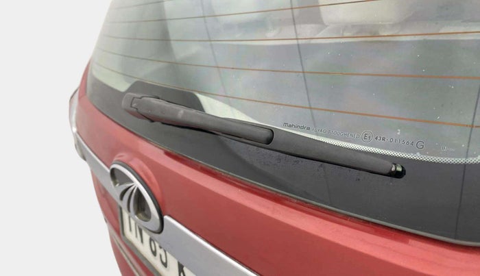 2019 Mahindra XUV300 W8 (O) 1.5 DIESEL, Diesel, Manual, 83,911 km, Rear Wiper