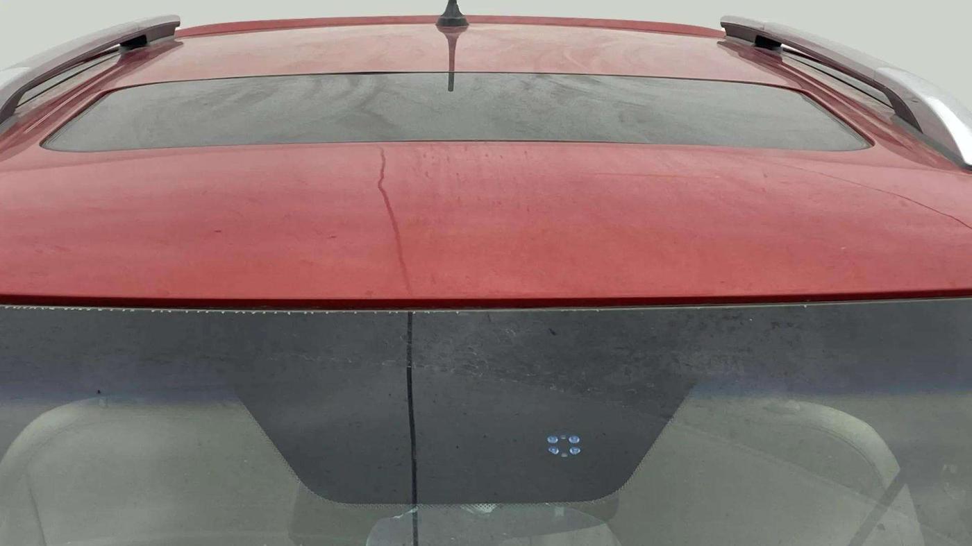 2019 Mahindra XUV300 W8 (O) 1.5 DIESEL, Diesel, Manual, 84,126 km, Moonroof/ Sunroof