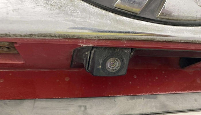 2019 Mahindra XUV300 W8 (O) 1.5 DIESEL, Diesel, Manual, 83,911 km, Parking Camera