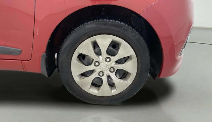2015 Hyundai Xcent S 1.2, CNG, Manual, 1,06,921 km, Right Front Wheel