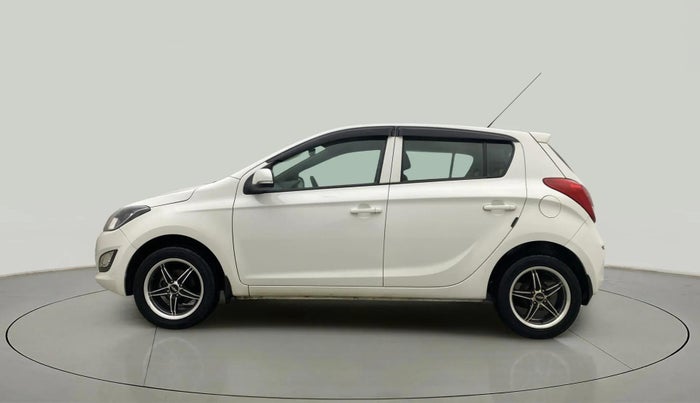 2013 Hyundai i20 MAGNA (O) 1.2, Petrol, Manual, 34,923 km, Left Side