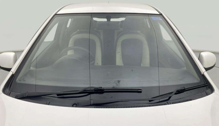 2013 Hyundai i20 MAGNA (O) 1.2, Petrol, Manual, 34,923 km, Front Windshield