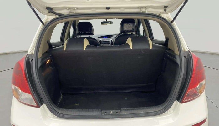 2013 Hyundai i20 MAGNA (O) 1.2, Petrol, Manual, 34,923 km, Boot Inside