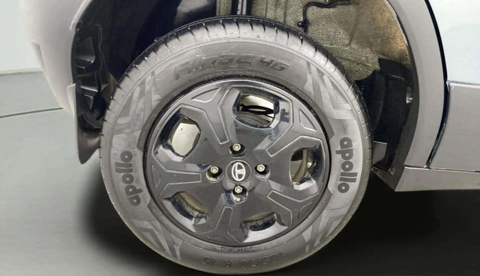 2023 Tata PUNCH  Accomplished AMT Sunroof , Petrol, Automatic, 8,439 km, Right Rear Wheel