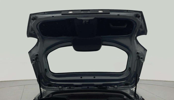 2023 Tata PUNCH  Accomplished AMT Sunroof , Petrol, Automatic, 8,439 km, Boot Door Open