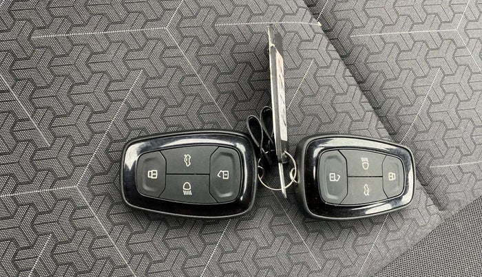 2023 Tata PUNCH  Accomplished AMT Sunroof , Petrol, Automatic, 8,439 km, Key Close Up