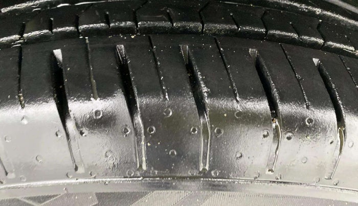 2023 Tata PUNCH  Accomplished AMT Sunroof , Petrol, Automatic, 8,439 km, Right Front Tyre Tread