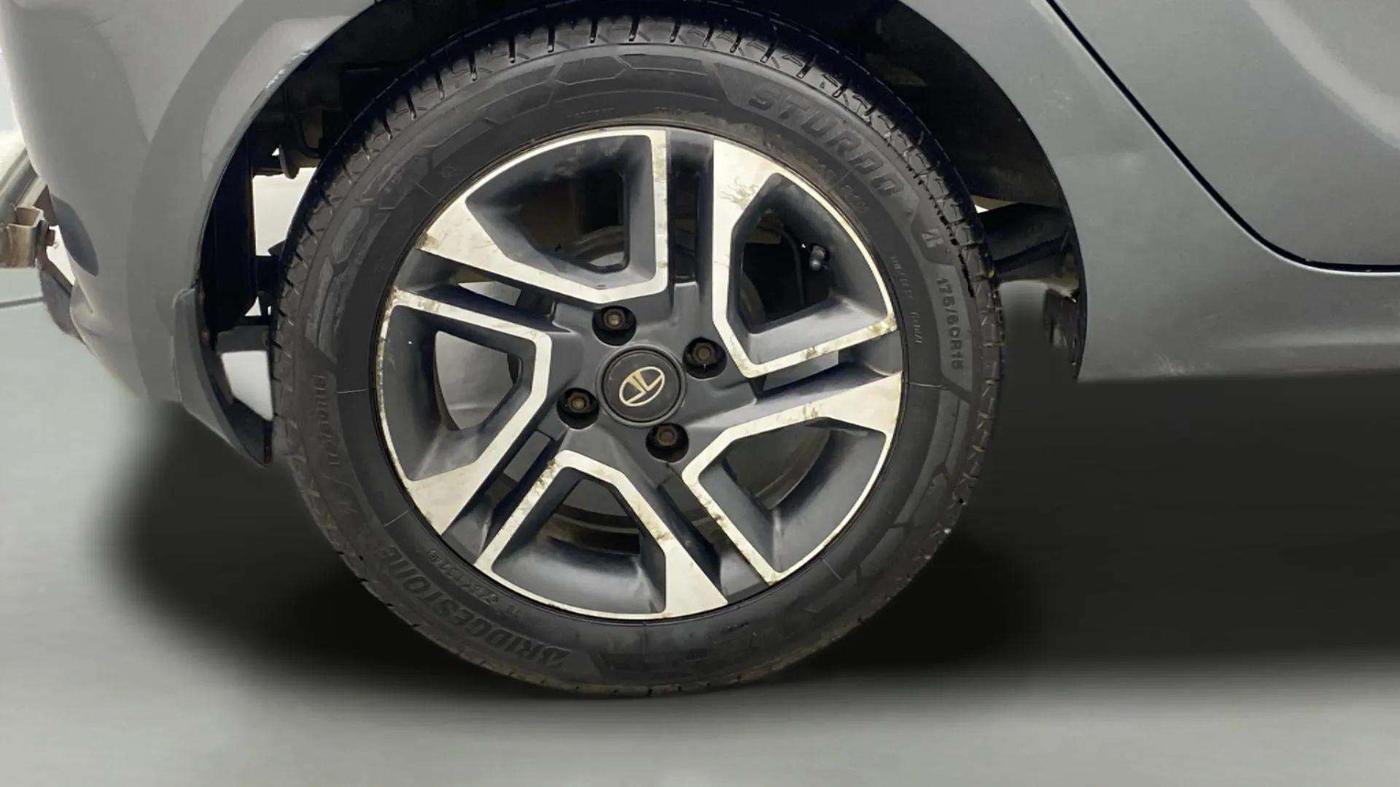 2021 Tata Tiago XZ PLUS PETROL, Petrol, Manual, 73,602 km, Right Rear Wheel