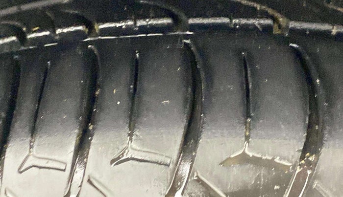 2021 Tata Tiago XZ PLUS PETROL, Petrol, Manual, 73,481 km, Right Front Tyre Tread