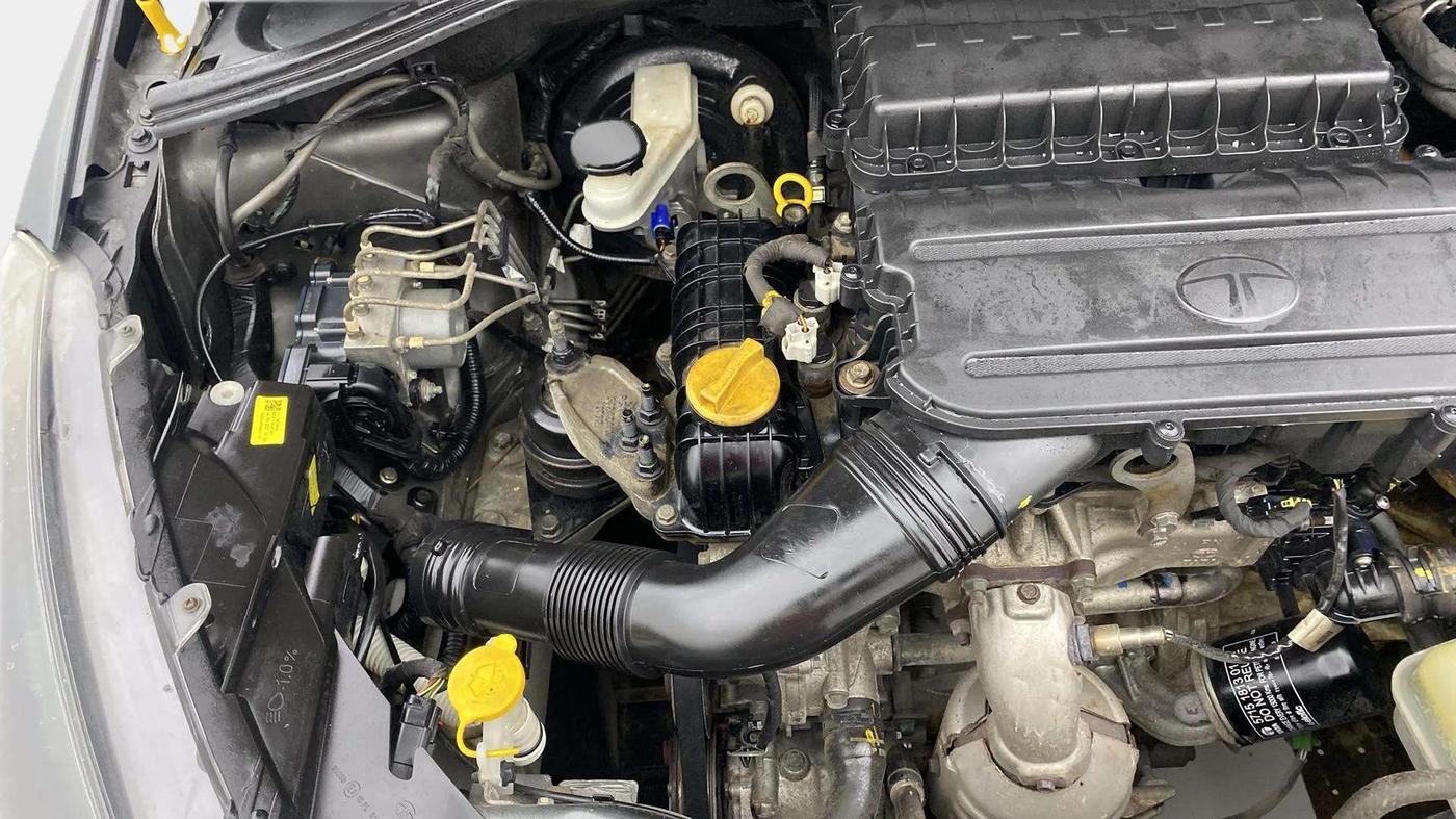 2021 Tata Tiago XZ PLUS PETROL, Petrol, Manual, 73,602 km, Engine View - Right
