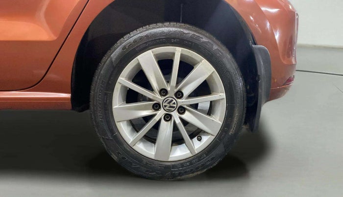 2014 Volkswagen Polo HIGHLINE1.2L, Petrol, Manual, 46,909 km, Left Rear Wheel