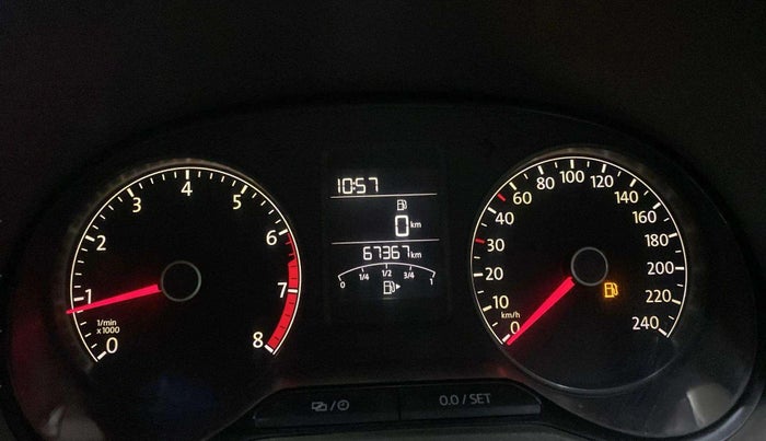 2016 Volkswagen Vento HIGHLINE 1.6 MPI, Petrol, Manual, 67,353 km, Odometer Image