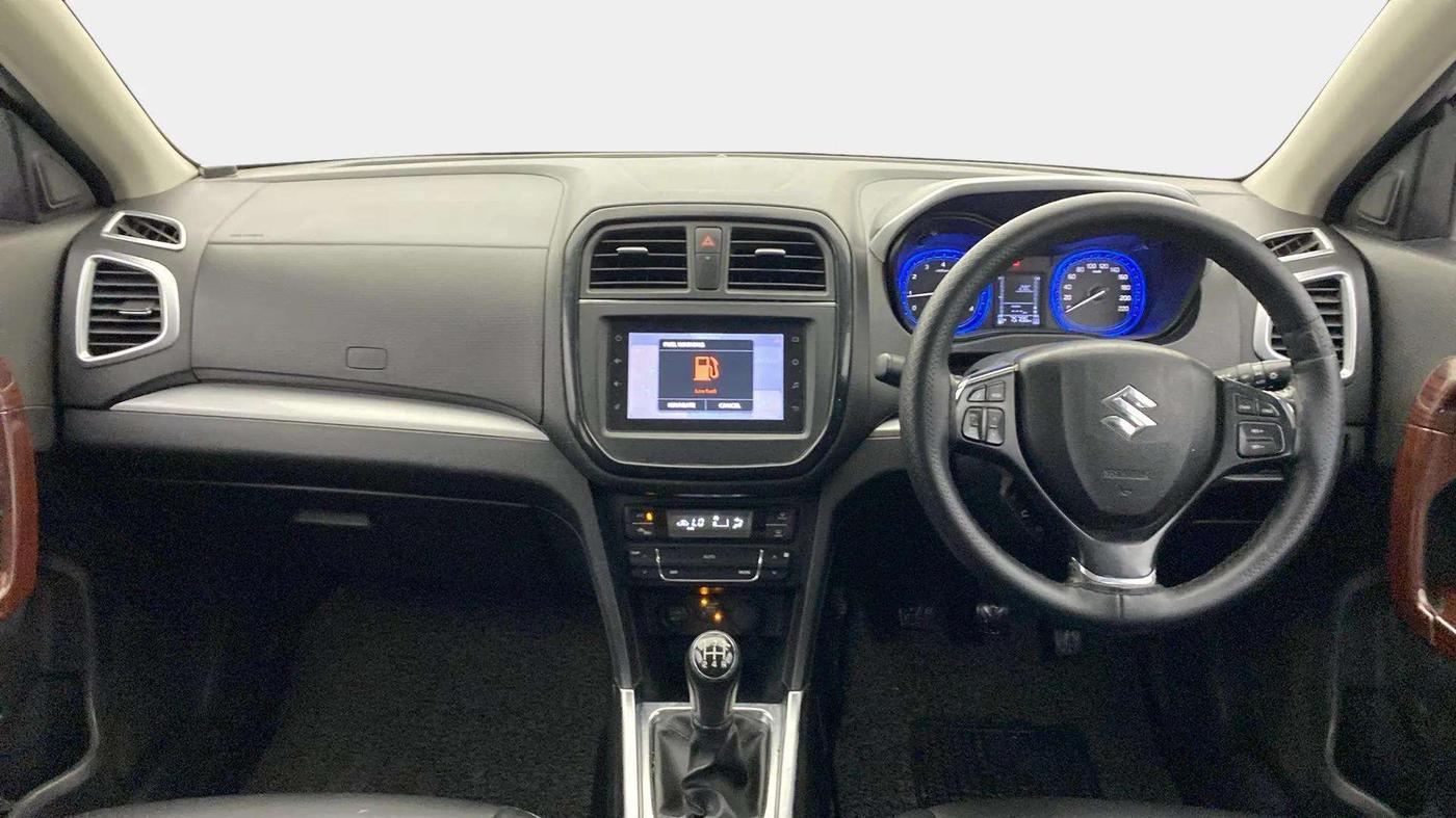 2020 Maruti Vitara Brezza ZXI PLUS, CNG, Manual, 75,815 km, Dashboard
