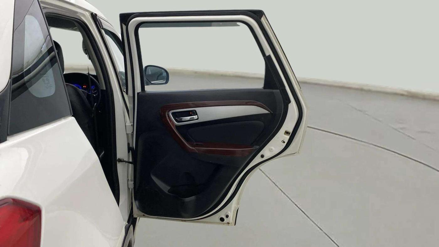 2020 Maruti Vitara Brezza ZXI PLUS, CNG, Manual, 75,815 km, RHS Rear Door