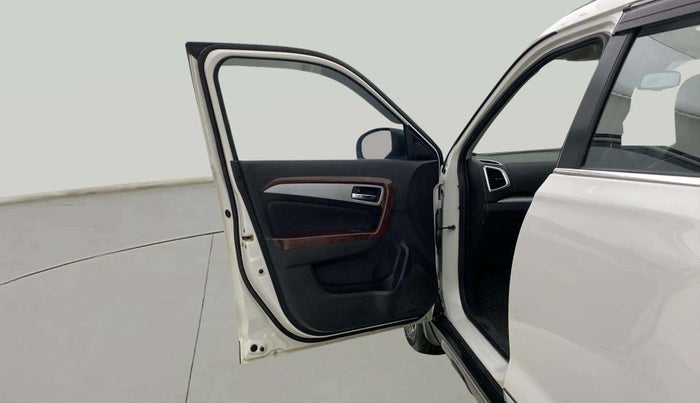 2020 Maruti Vitara Brezza ZXI PLUS, CNG, Manual, 75,784 km, LHS Front Door