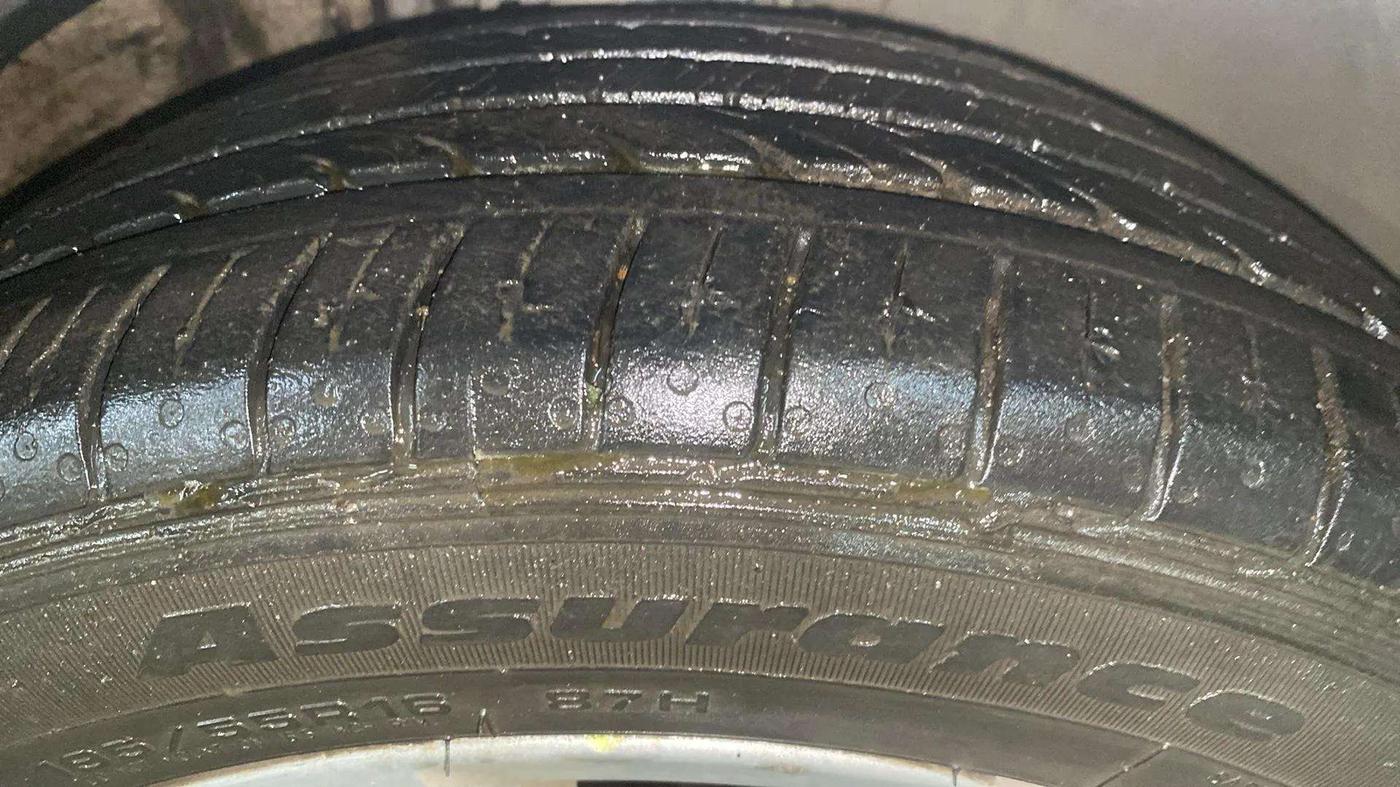 2021 Skoda Rapid STYLE AT TSI, Petrol, Automatic, 31,639 km, Right Front Tyre Tread
