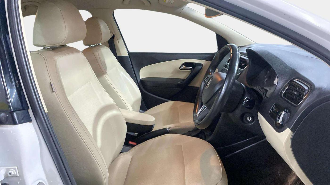 2021 Skoda Rapid STYLE AT TSI, Petrol, Automatic, 31,639 km, Right Side Front Door Cabin