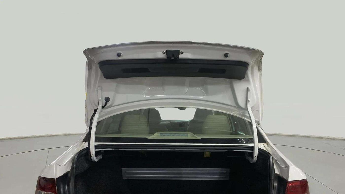 2021 Skoda Rapid STYLE AT TSI, Petrol, Automatic, 31,639 km, Boot Door Open