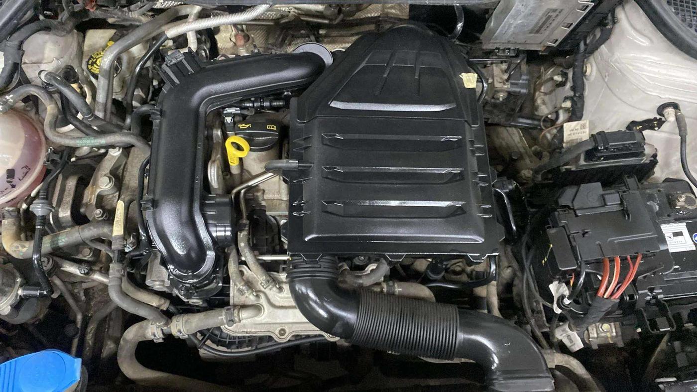 2021 Skoda Rapid STYLE AT TSI, Petrol, Automatic, 31,639 km, Engine View