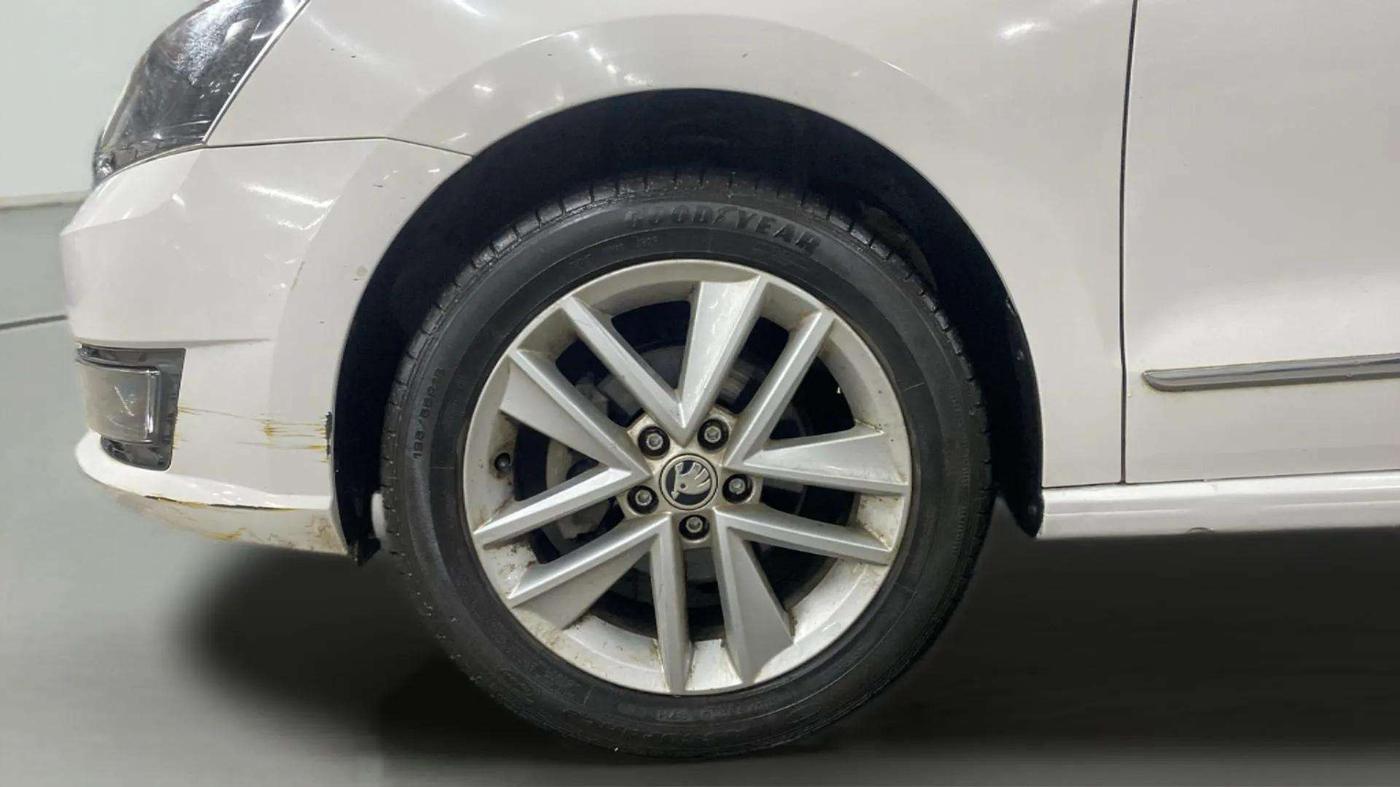 2021 Skoda Rapid STYLE AT TSI, Petrol, Automatic, 31,639 km, Left Front Wheel