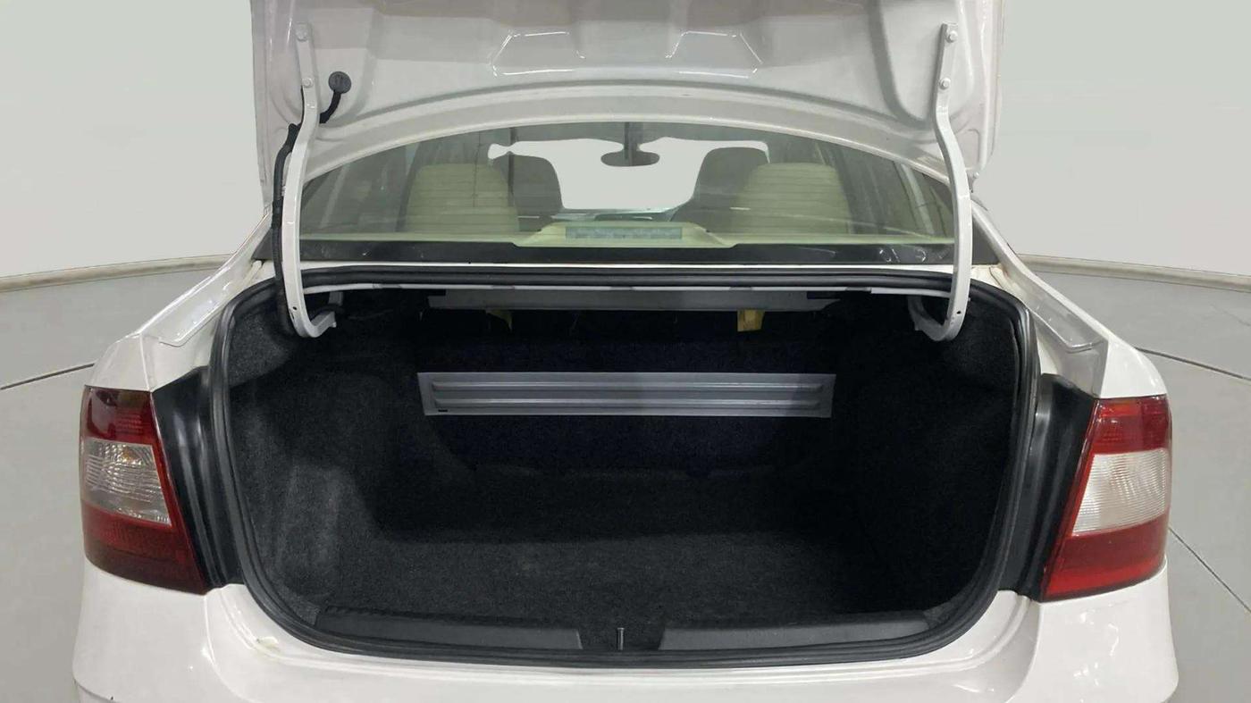 2021 Skoda Rapid STYLE AT TSI, Petrol, Automatic, 31,639 km, Boot Open Zoomed View