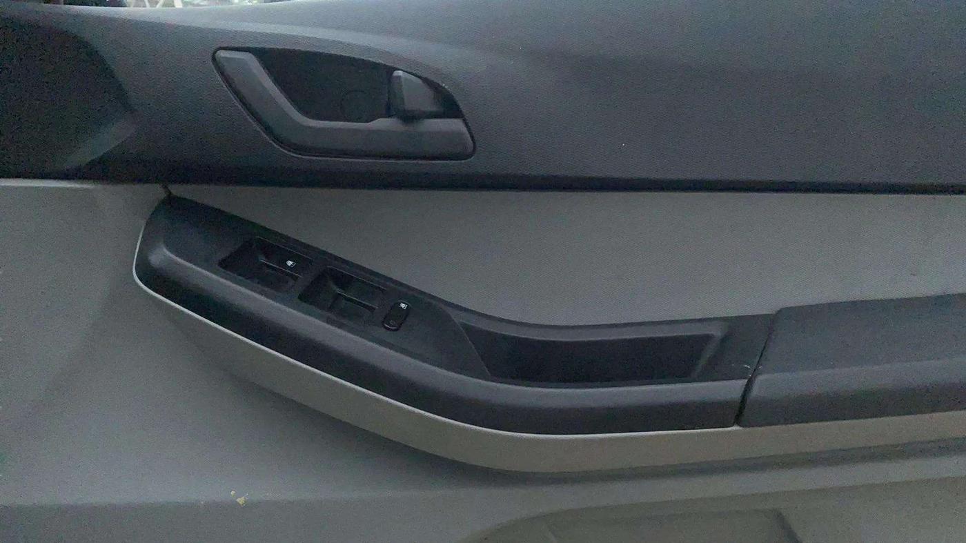 2023 Tata Tiago XT RHYTHM PETROL, Petrol, Manual, 31,158 km, Driver Side Door Panels Control